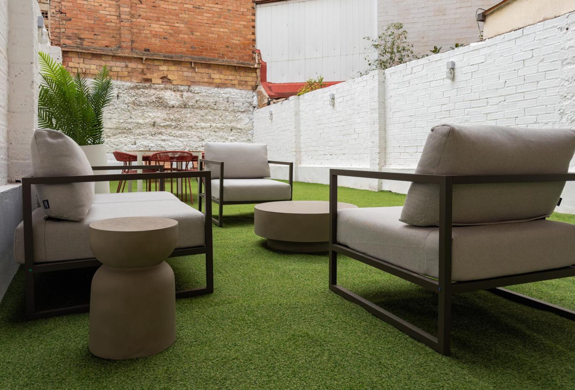 Stay U-Nique Apartments Albeniz Bcn L'Hospitalet de Llobregat Kültér fotó