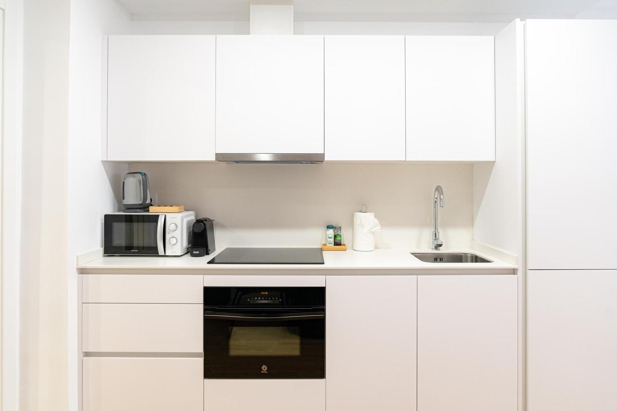 Stay U-Nique Apartments Albeniz Bcn L'Hospitalet de Llobregat Kültér fotó